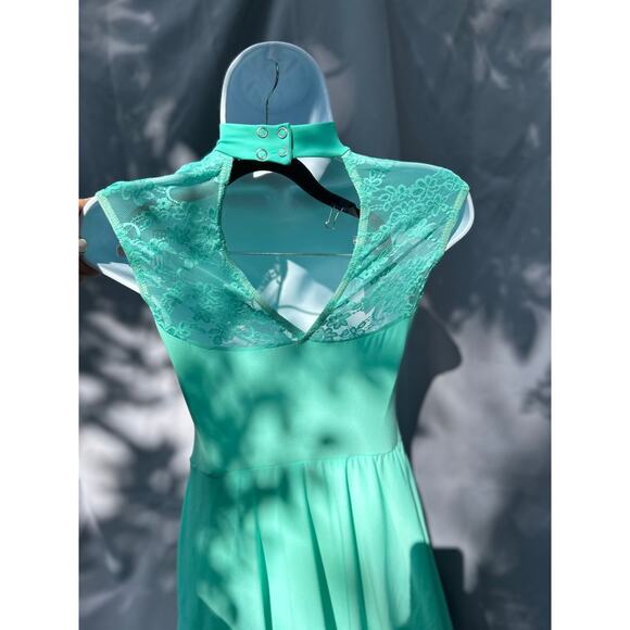 Weissman Dance Costume Medium Adult (solid Color) - Picture 3 of 5